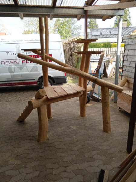 Spielplatzgeraet